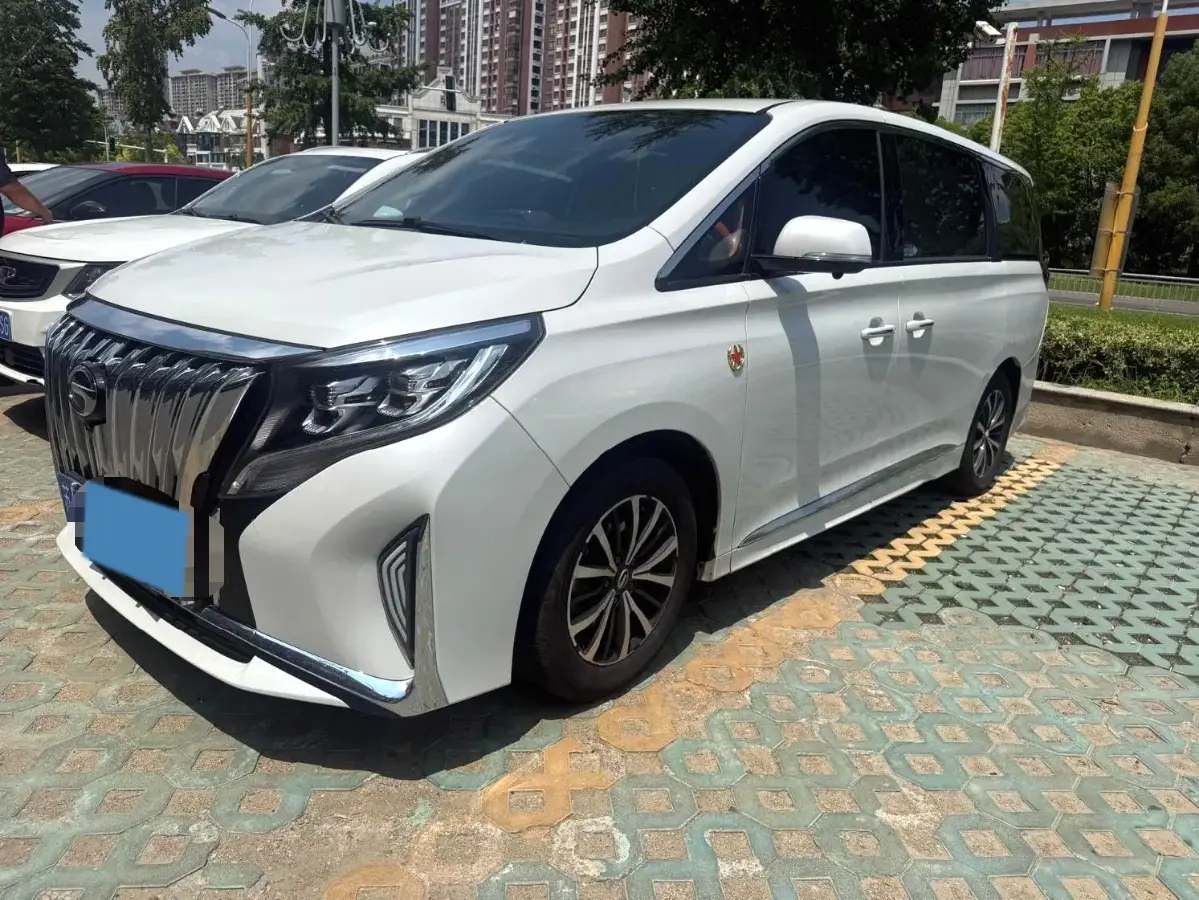 2023 GAC Trumpchi M8 2.0T 252HP L4 8AT