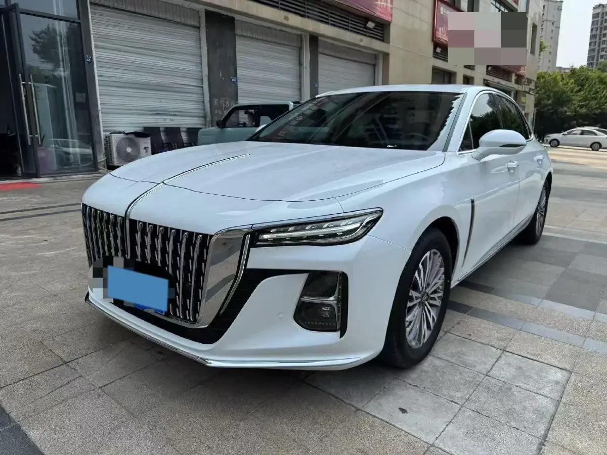 2023 HongQi H5 2.0T 224HP L4 8AT
