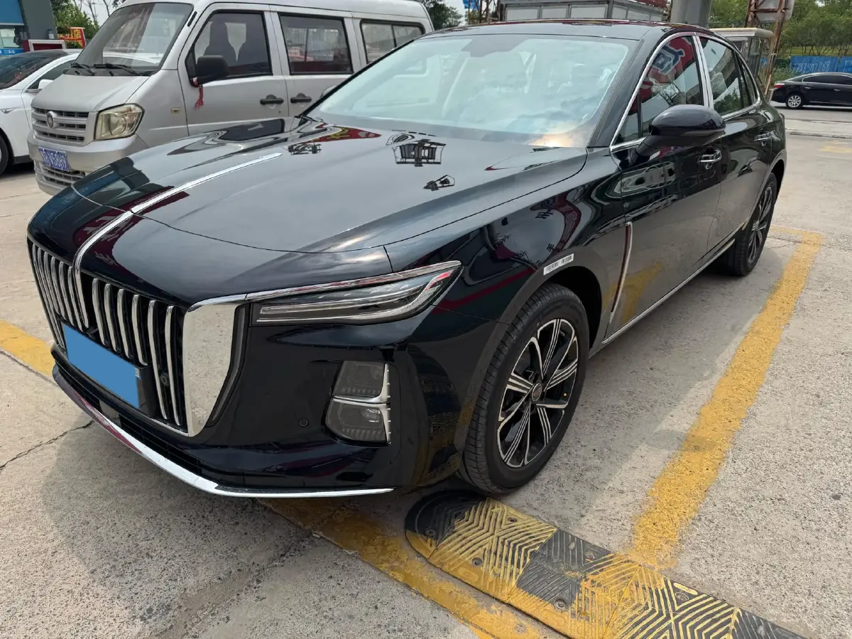 2025 HongQi H5 1.5T 150HP L4 1DHT PHEV 2025 HongQi H5 1.5T 150HP L4 1DHT PHEV