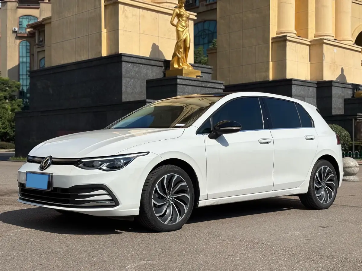 2023 Volkswagen Golf 1.4T 150HP L4 7DCT