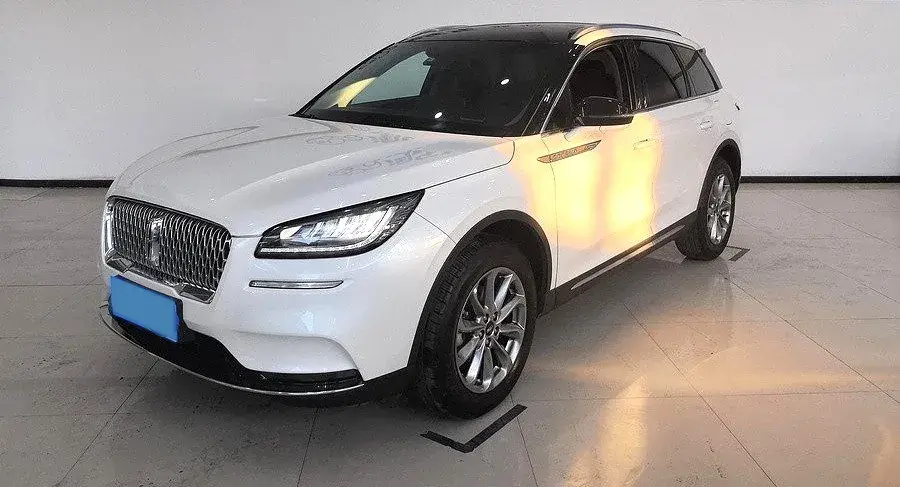 2020 Lincoln Corsair 2.0T 245HP L4 8AT