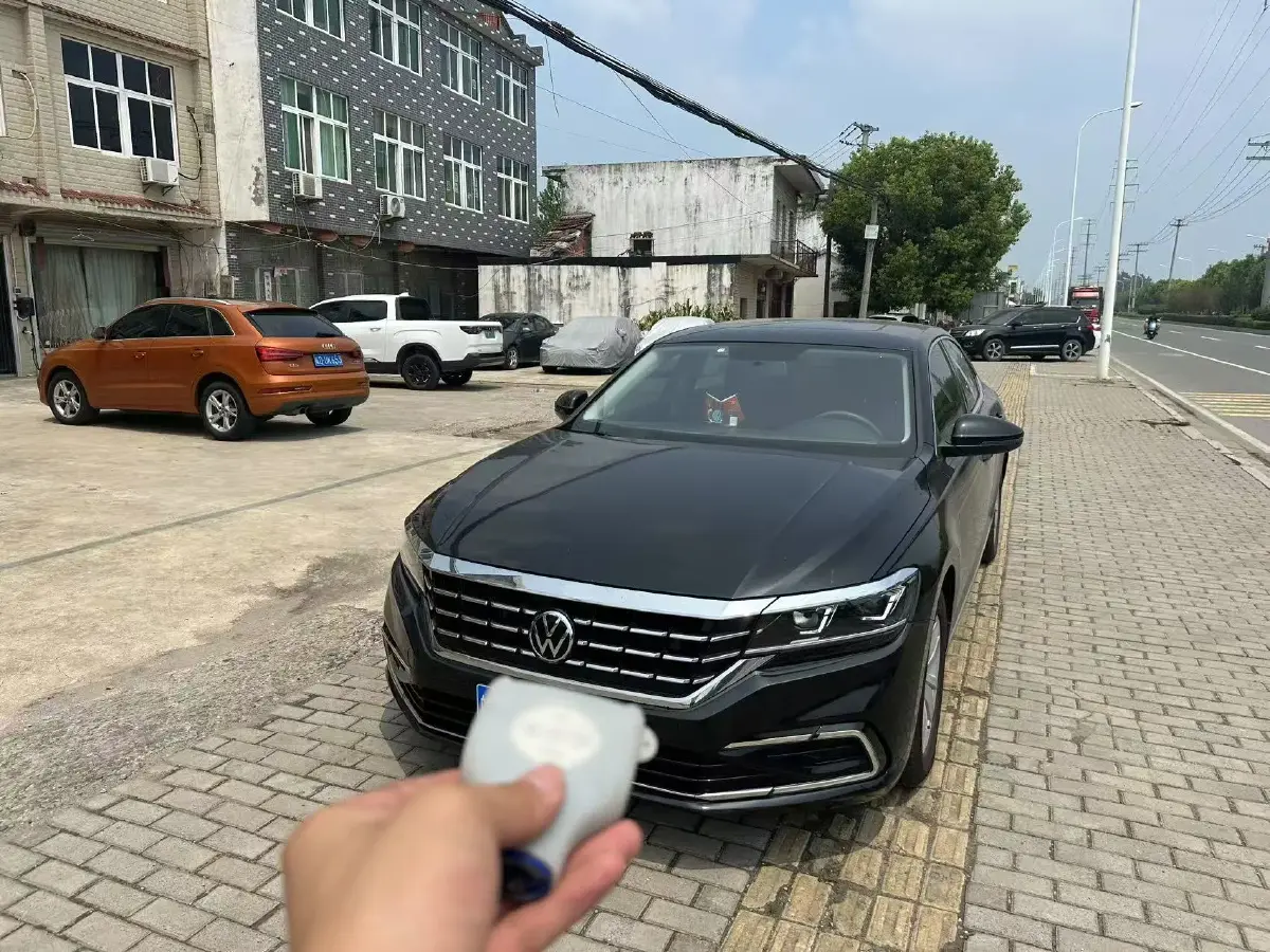 2021 Volkswagen Passat 1.4T 150HP L4 7DCT