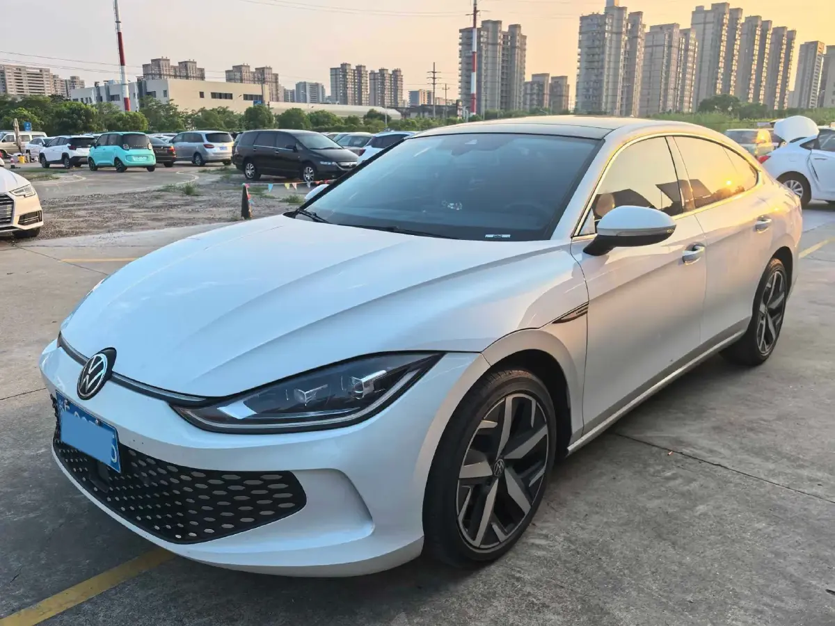 2023 Volkswagen Lamando 1.4T 150HP L4 7DCT