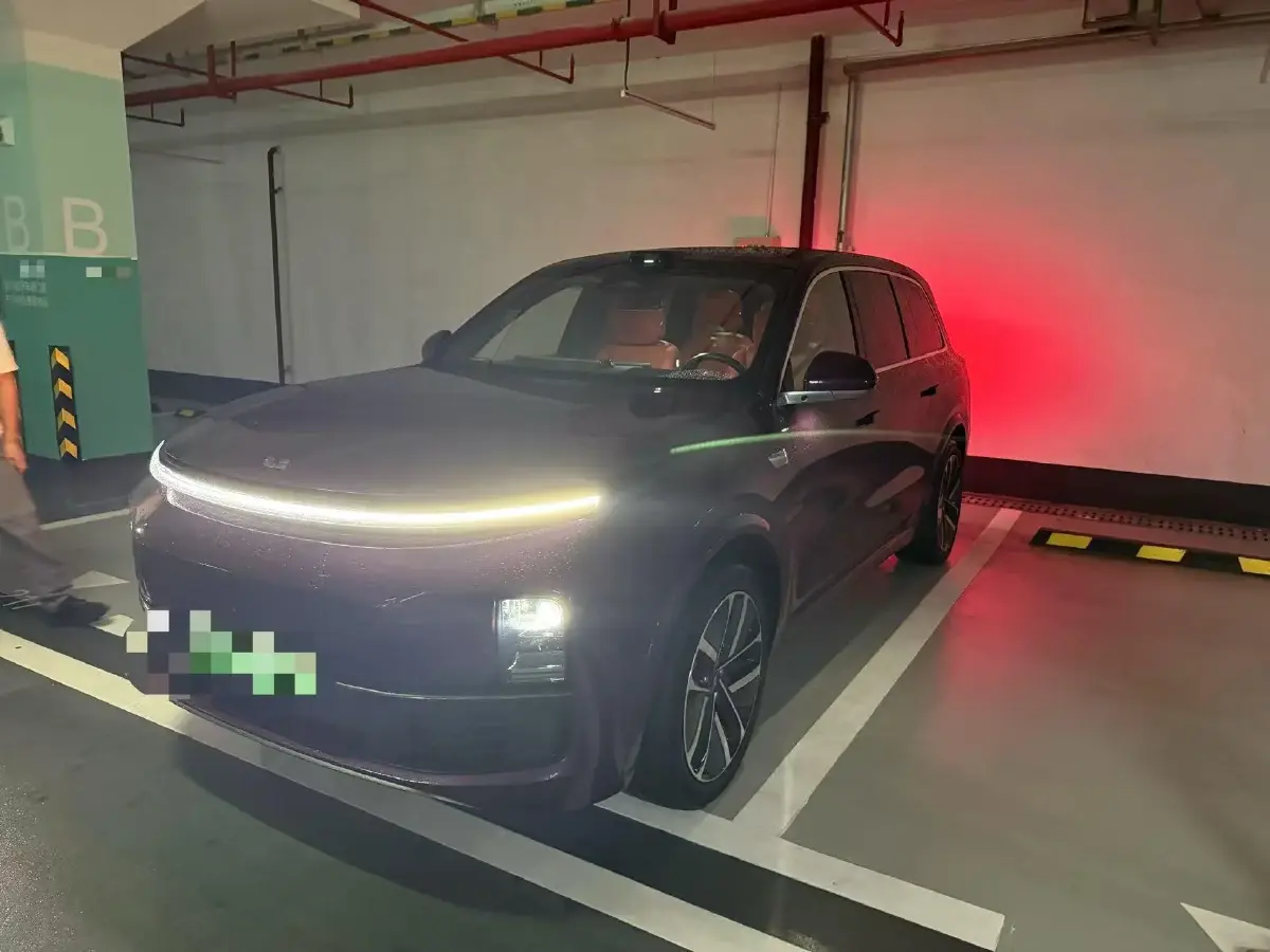 2022 Li L9 Range Extended 154HP REEV 42.6KWH