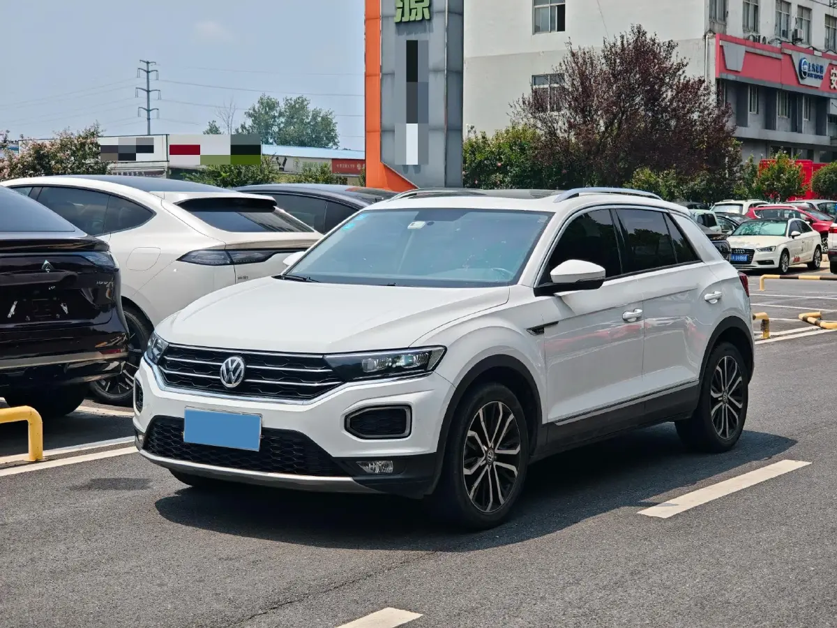 2020 Volkswagen T-Roc 1.4T 150HP L4 7DCT