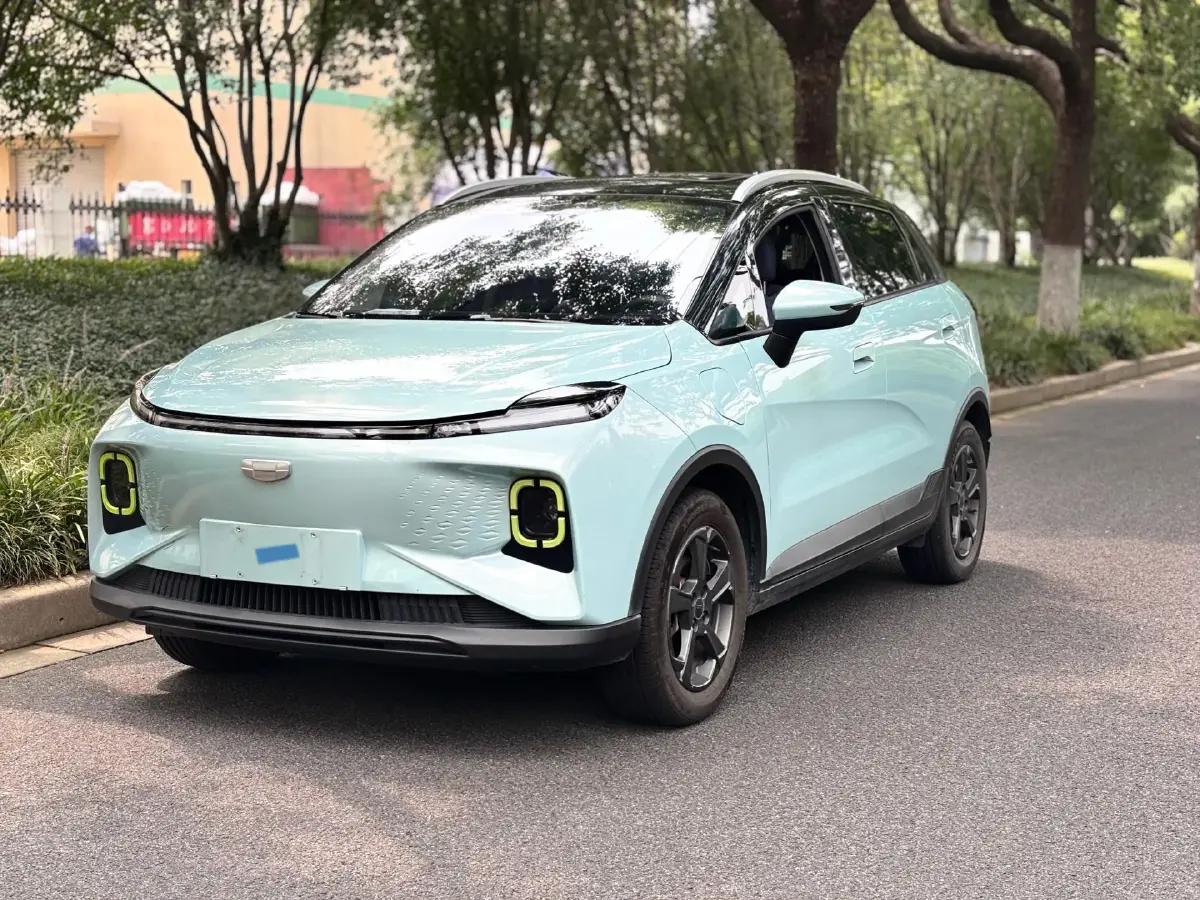 2023 Geometry E BEV 39.4KWH