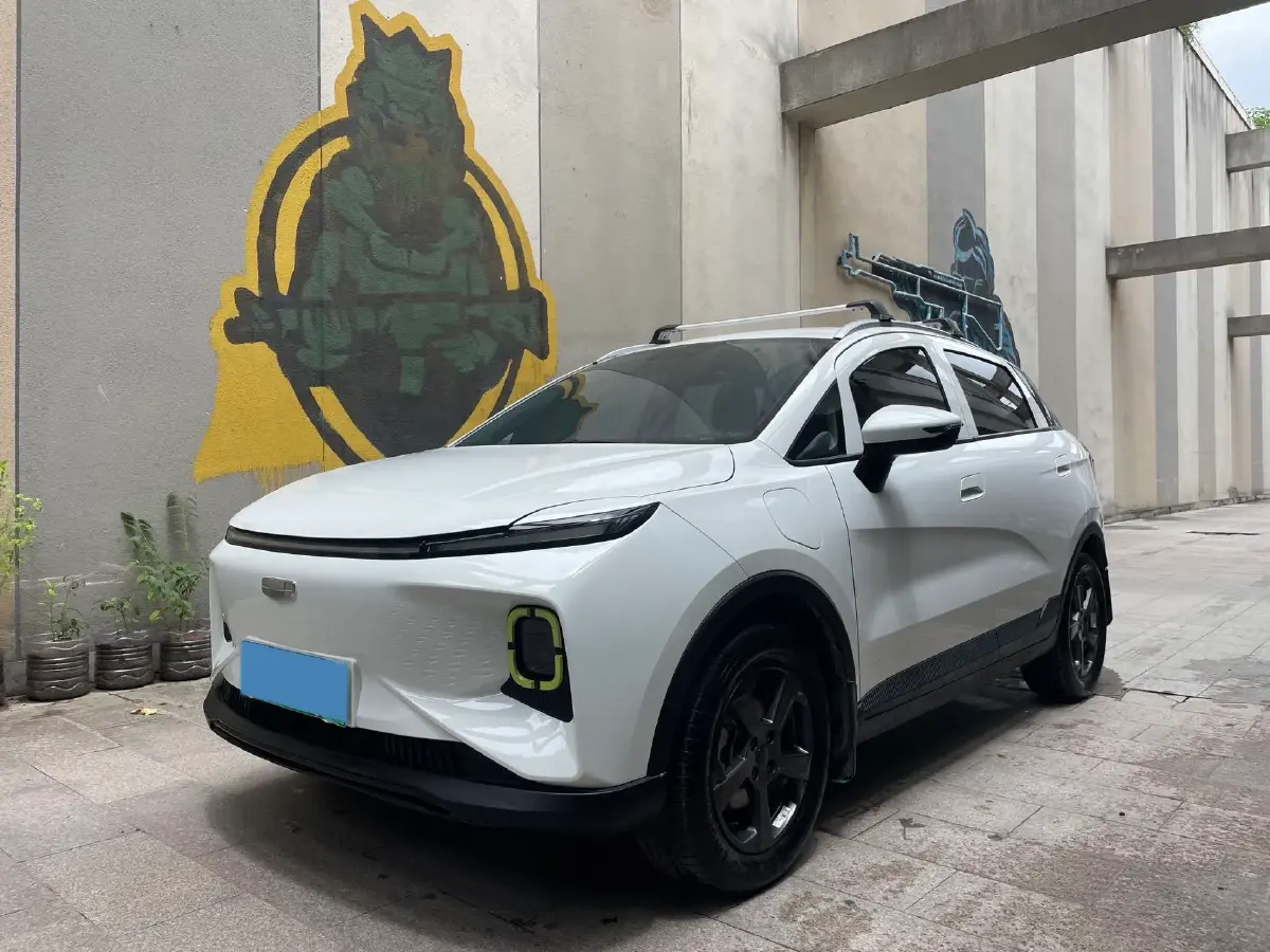 2023 Geometry E BEV 33.5KWH