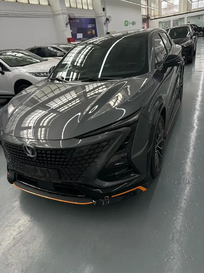 2022 ChangAn UNI-T 1.5T 188HP L4 7DCT