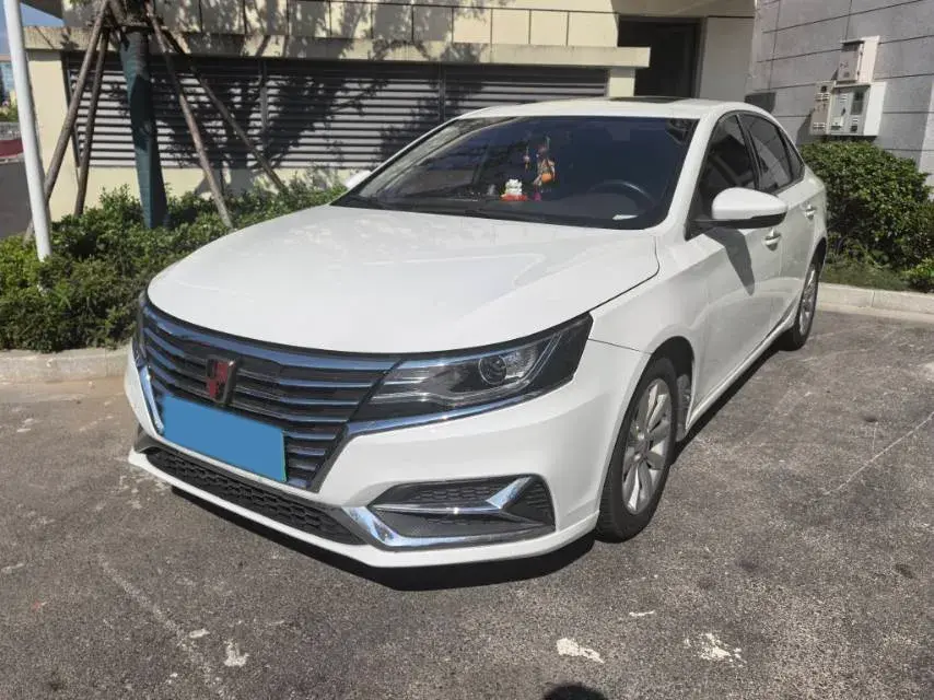 2017 Roewe i6 1.0T 125HP L3 2AT PHEV