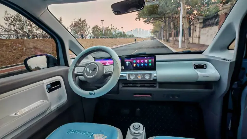 2023 WuLing Air ev BEV 28.4KWH,autocango,china used car exporter,china ev exporter,chinese used car exporter,chinese used ev exporter