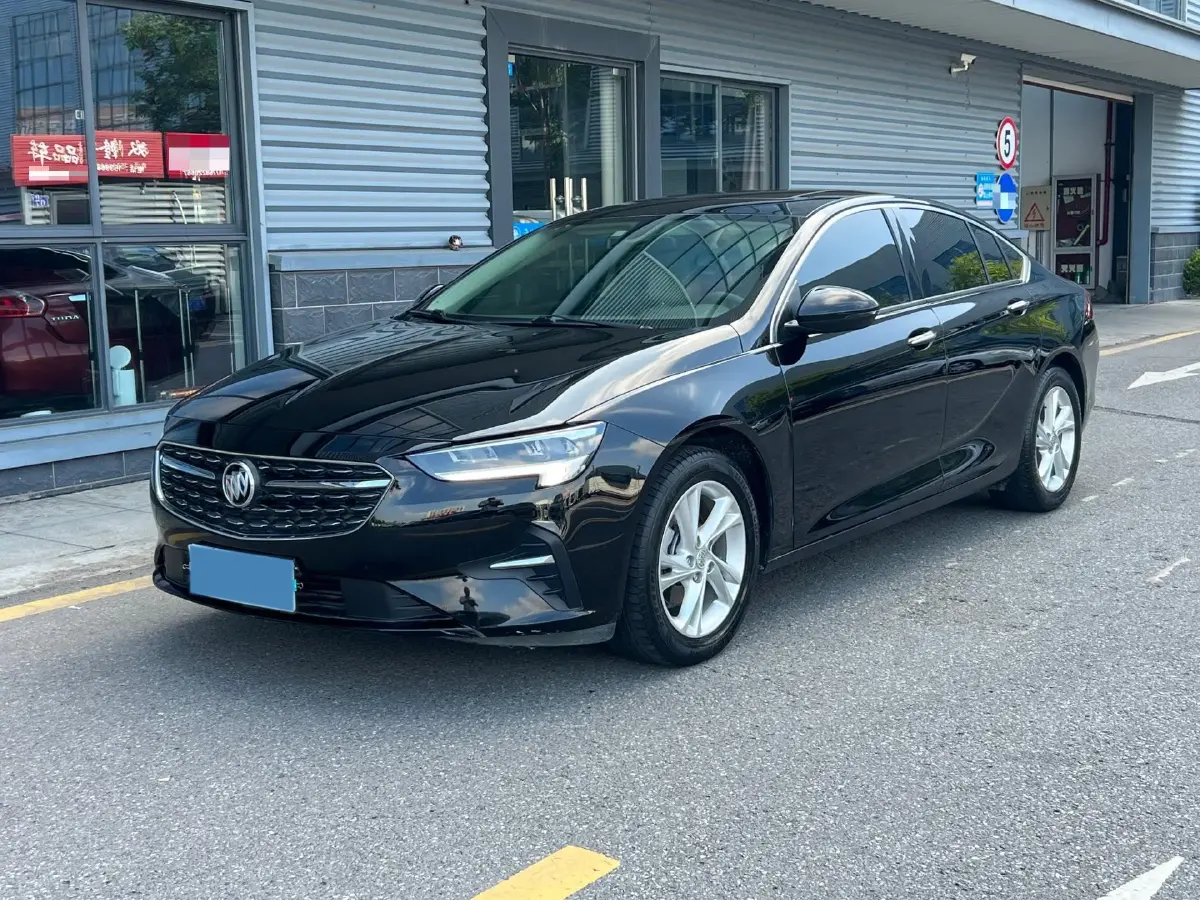 2022 Buick Regal 1.5T 169HP L4 9AT