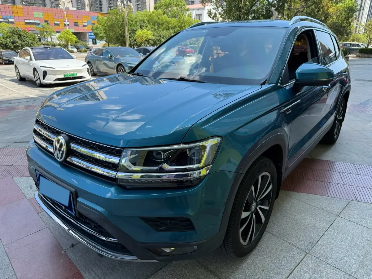 2019 Volkswagen Tharu 1.4T 150HP L4 7DCT