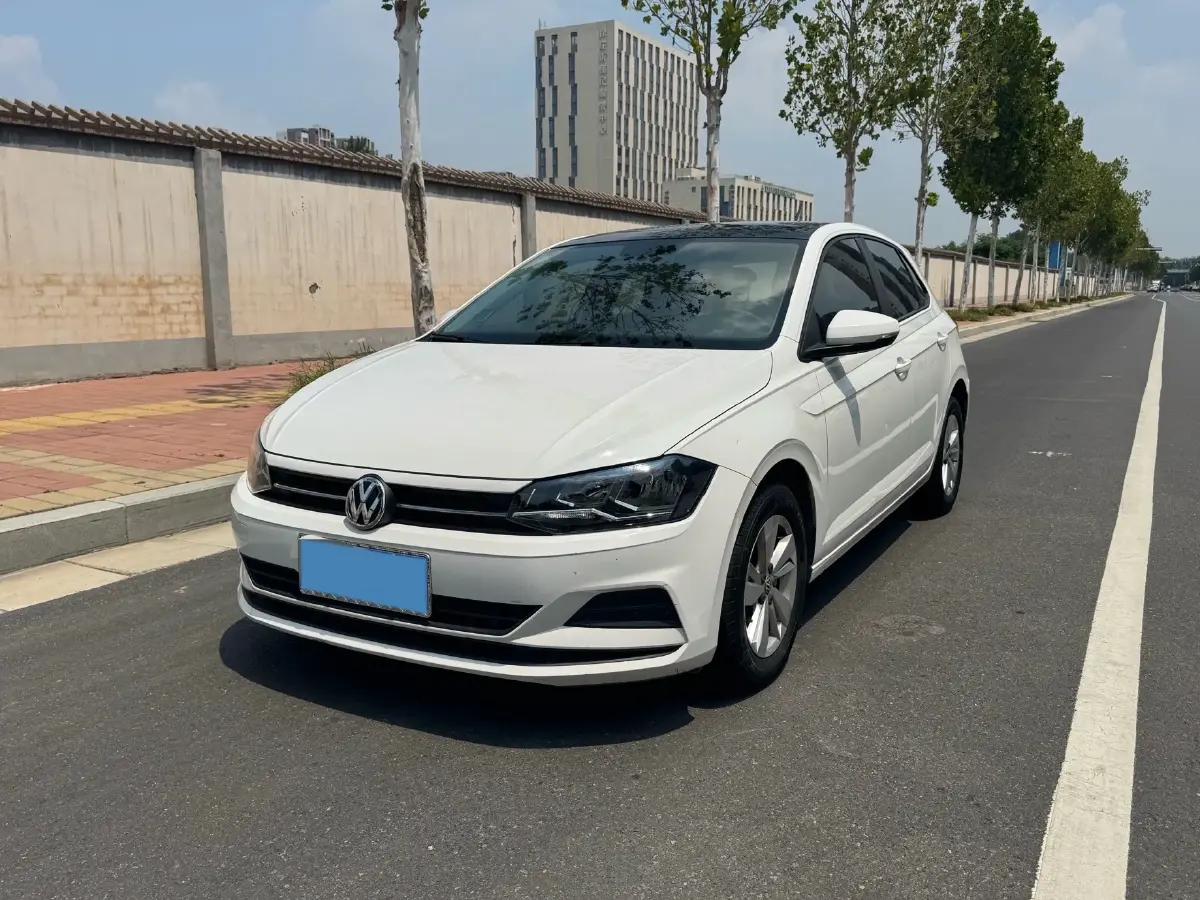 2019 Volkswagen Polo 1.5L 113HP L4 6AT