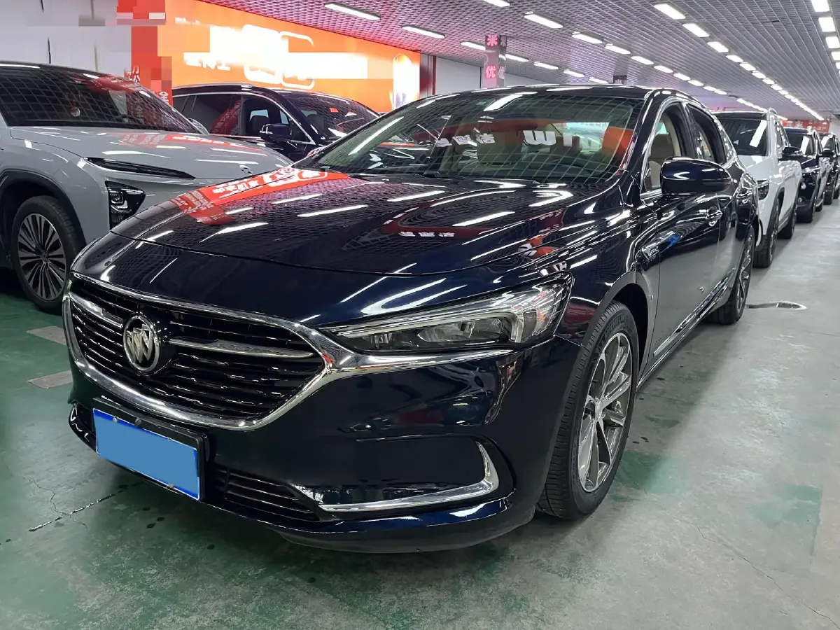 2019 Buick Larcosse 2.0T 241HP L4 9AT