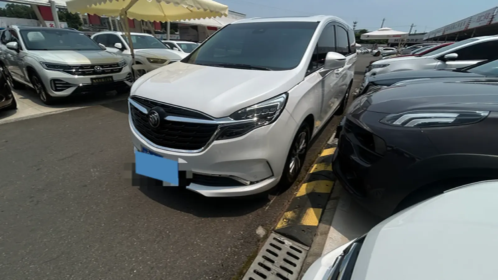 2022 Buick GL8 2.0T 237HP L4 9AT