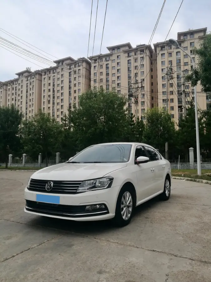 2017 Volkswagen Lavida 1.6L 110HP L4 6AT