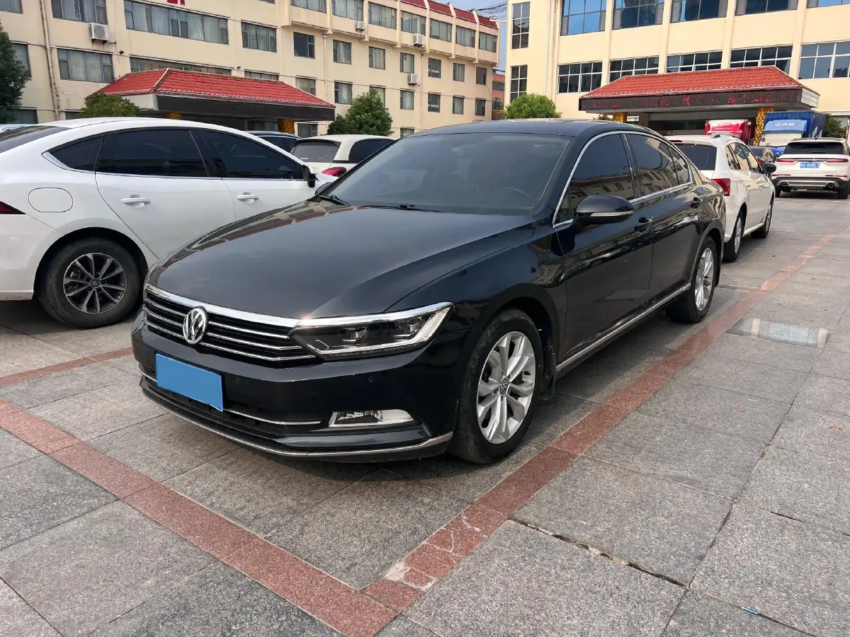 2018 Volkswagen Magotan 1.8T 180HP L4 7DCT