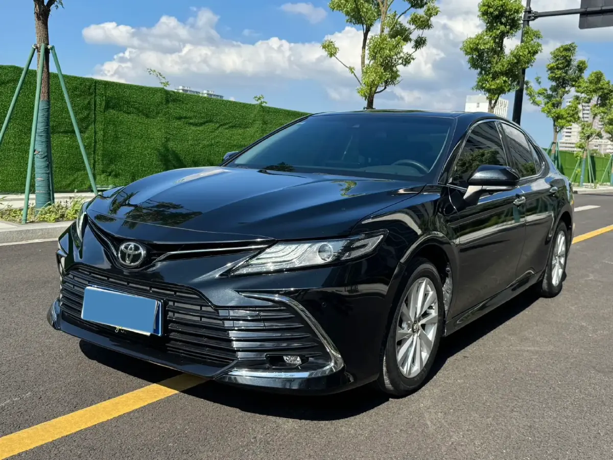 2021 Toyota Camry 2.0L 178HP L4 CVT