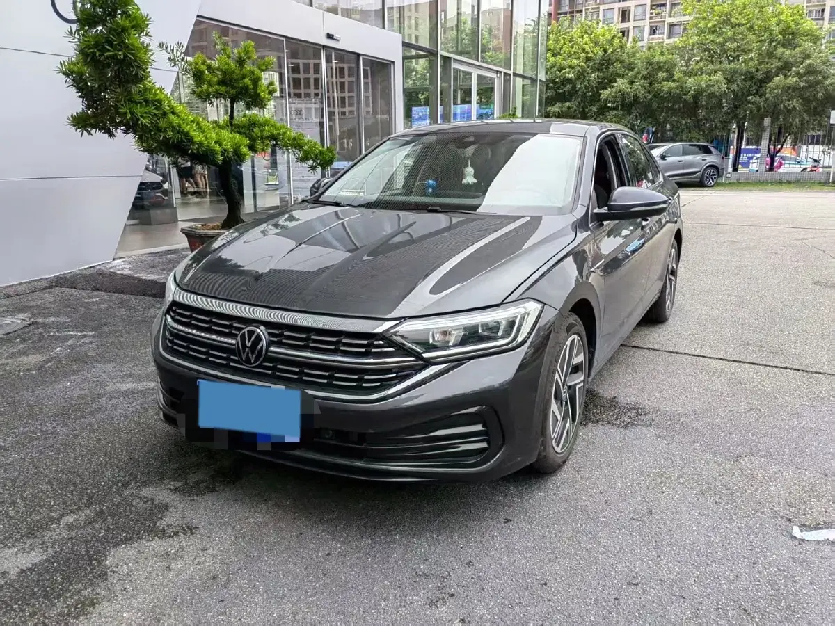 2023 Volkswagen Sagitar 1.5T 160HP L4 7DCT