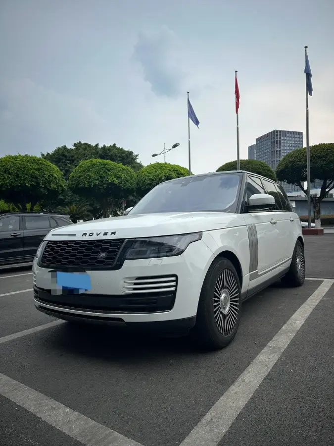 2018 Land Rover Range Rover 3.0T 340HP V6 8AT