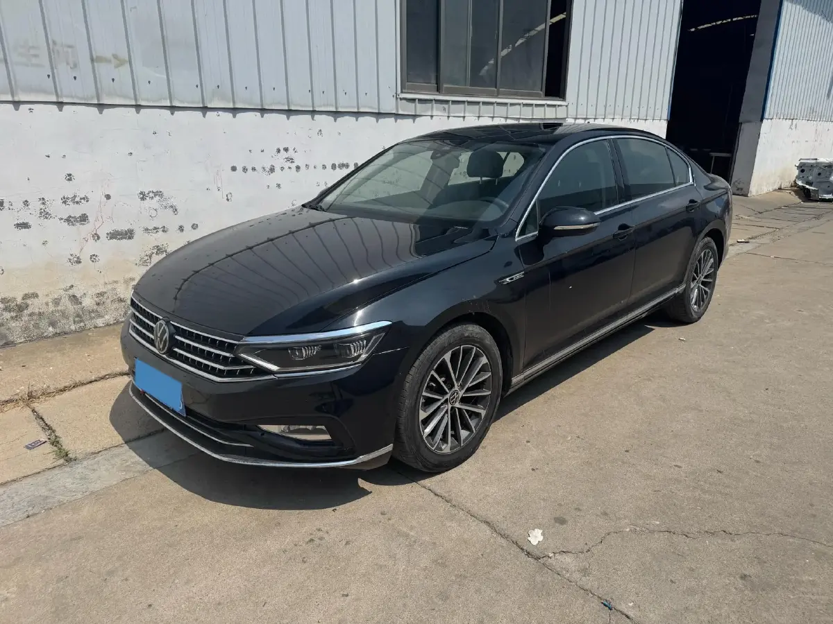 2020 Volkswagen Magotan 2.0T 220HP L4 7DCT