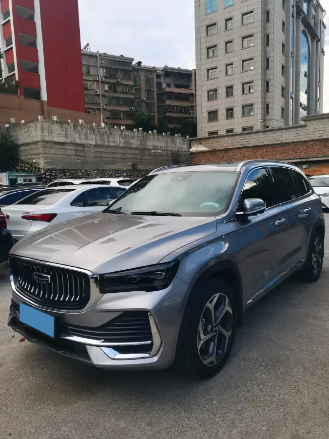 2024 Geely Monjaro 2.0T 238HP L4 8AT