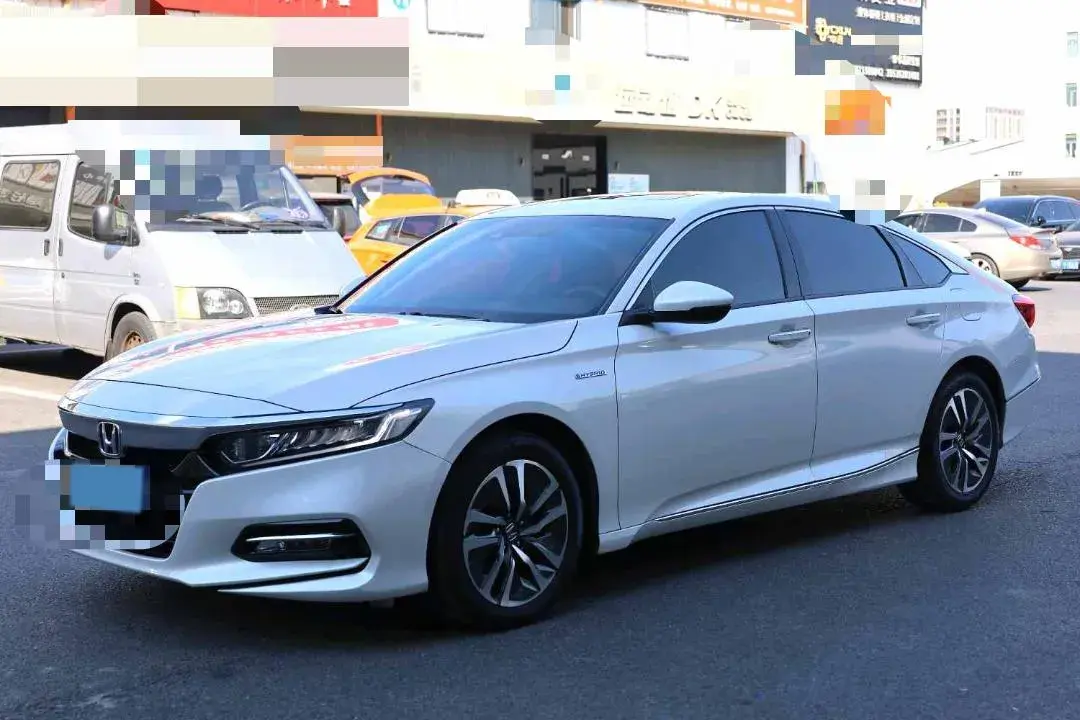 2018 Honda Accord 2.0L 146HP L4 E-CVT Hybrid