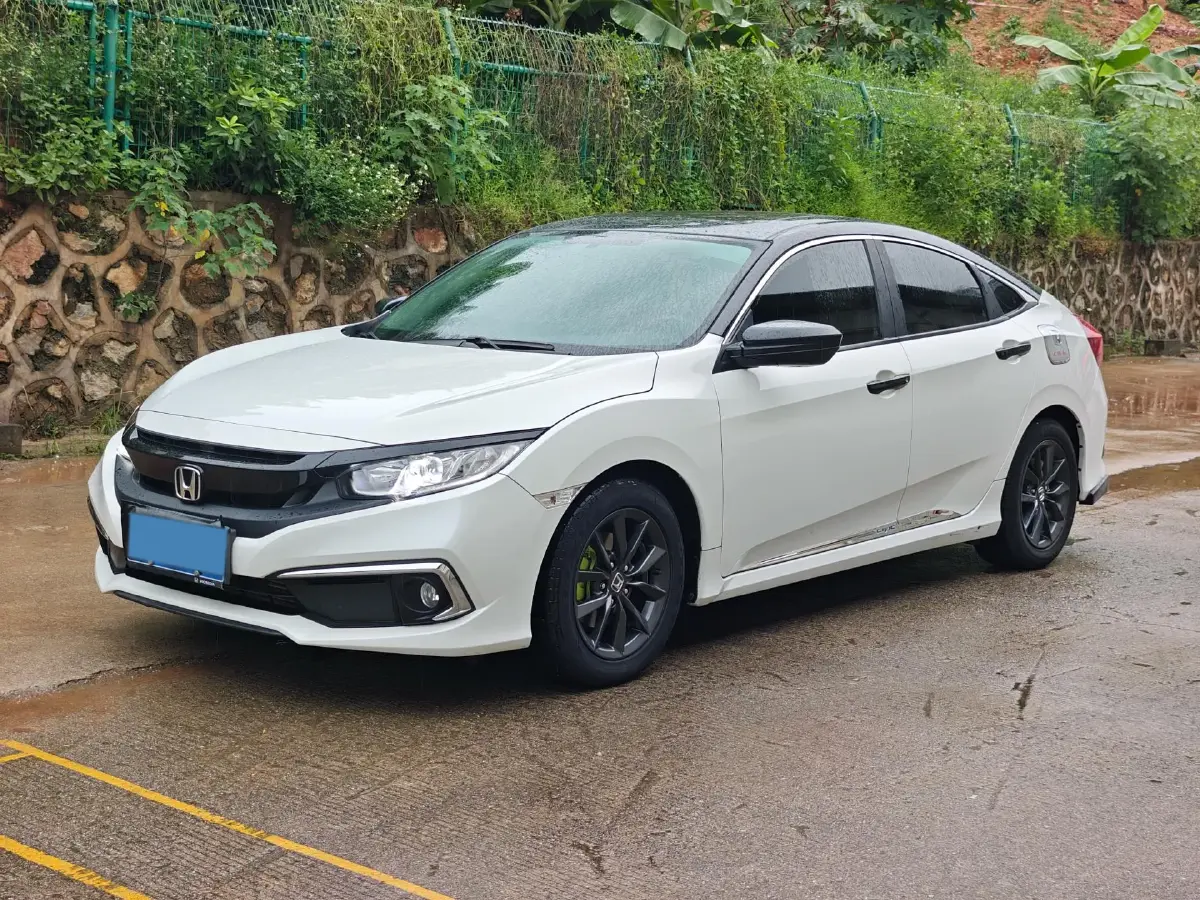 2019 Honda Civic 1.5T 177HP L4 CVT