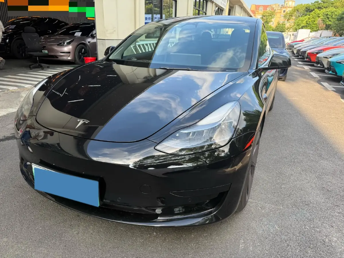 2022 Tesla Model 3 BEV 60KWH