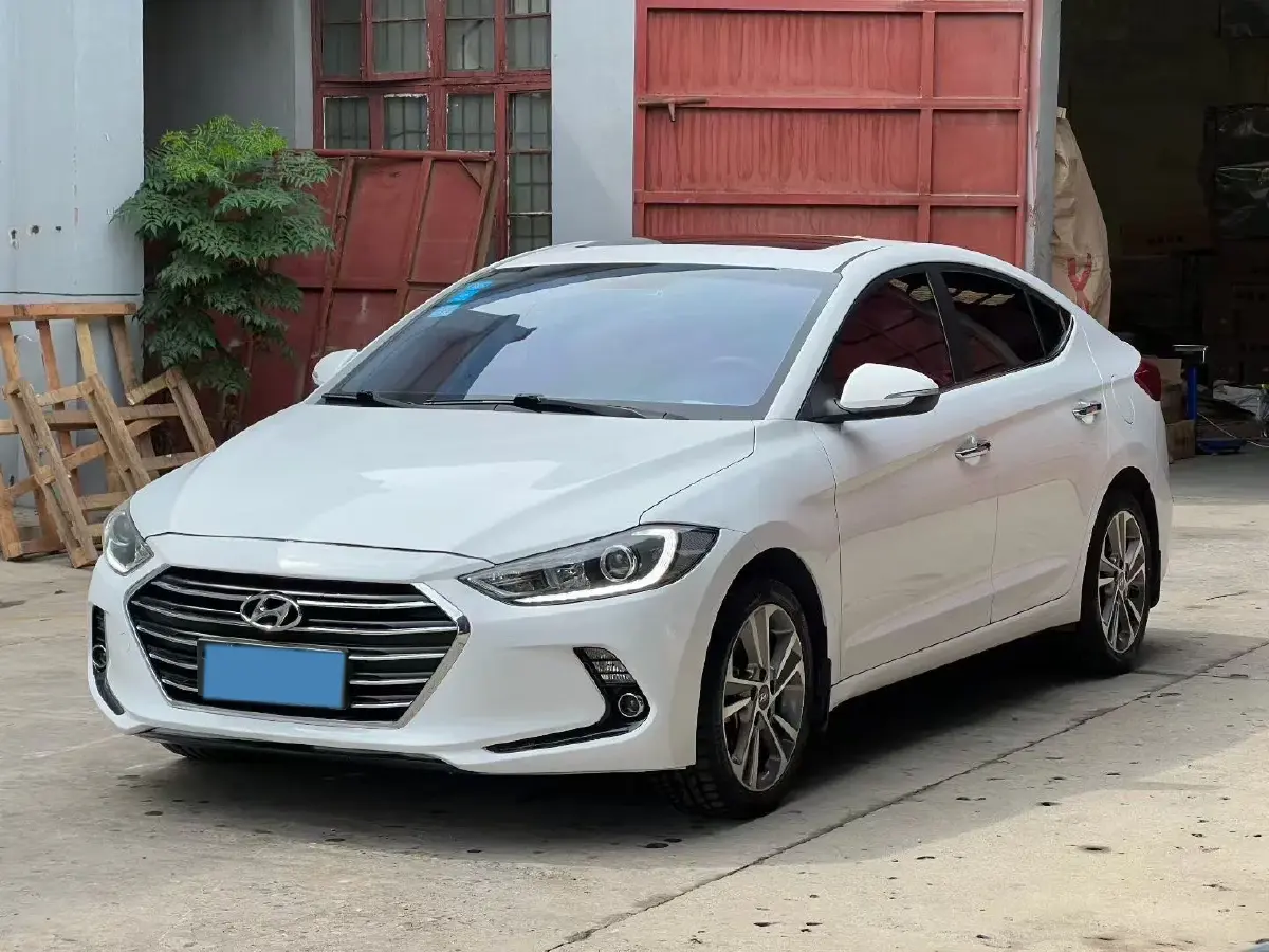 2016 Hyundai Elantra 1.6L 130HP L4 6AT