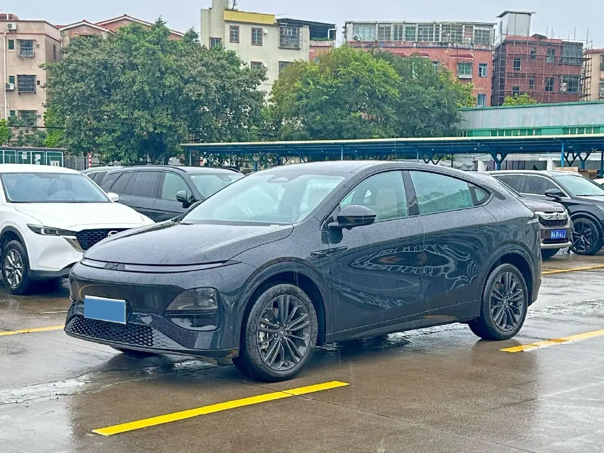 2023 Xpeng G6 BEV 66KWH