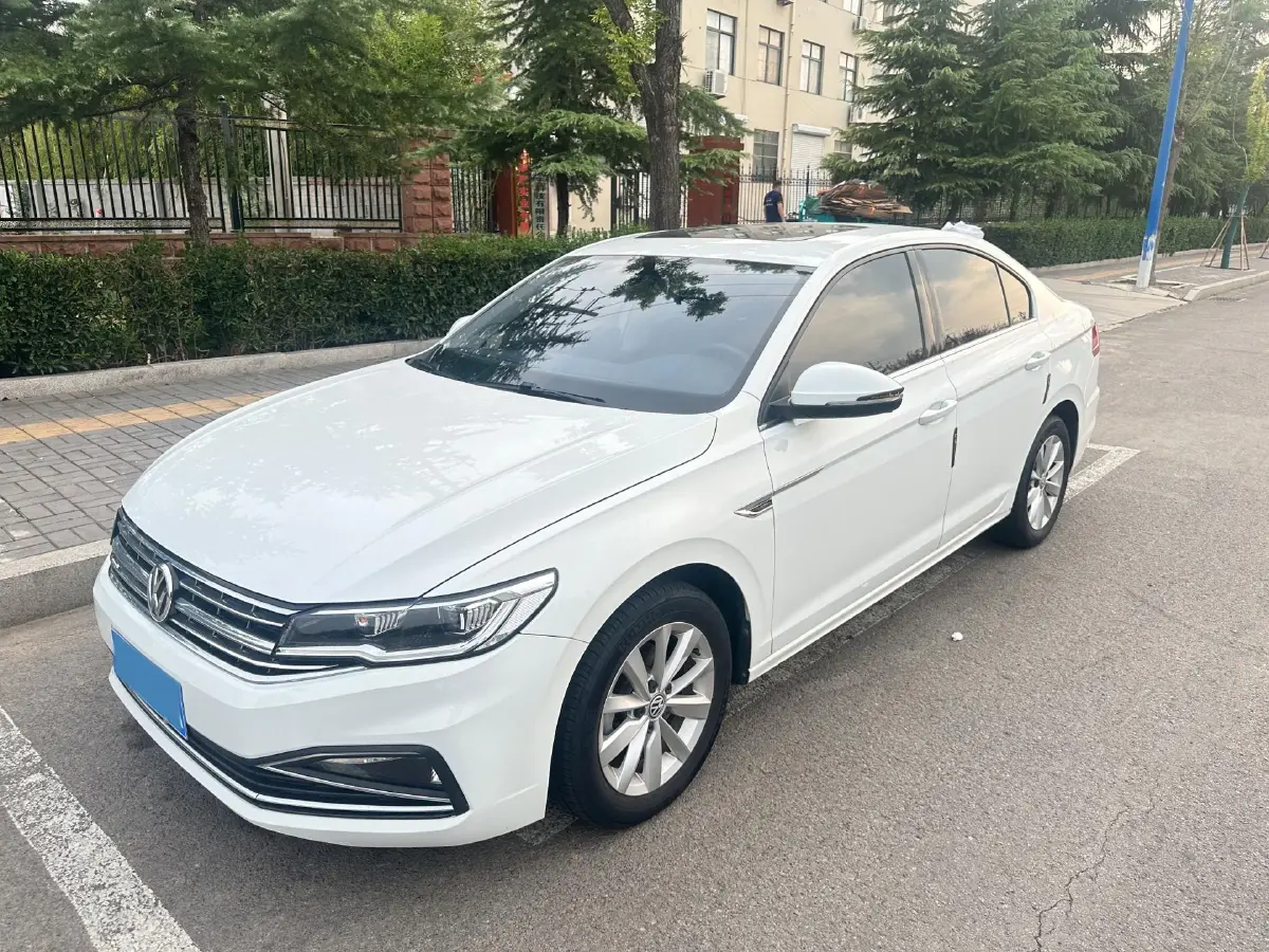 2020 Volkswagen Bora 1.5L 113HP L4 6AT