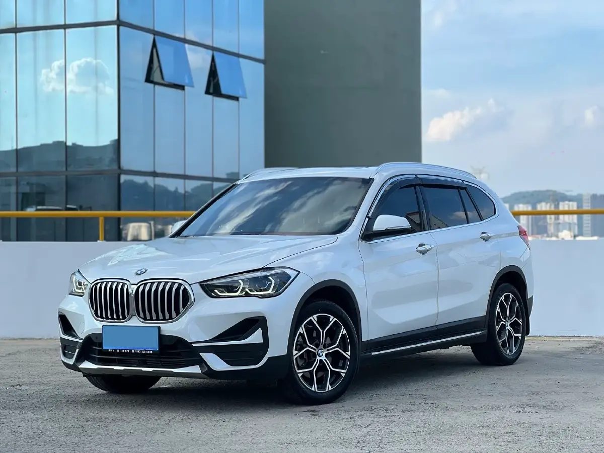 2022 BMW X1 2.0T 192HP L4 7DCT