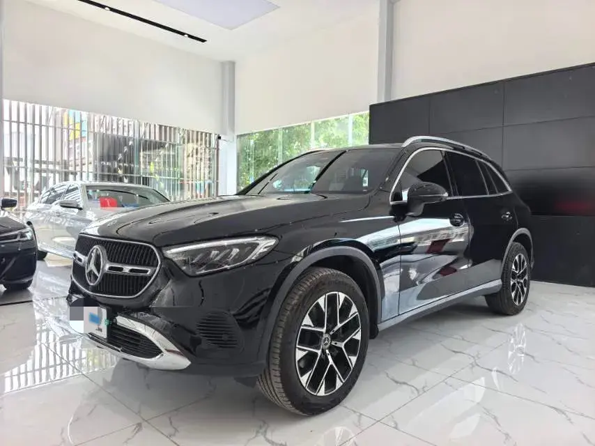 2025 Mercedes-Benz GLC Class 2.0T 204HP L4 9AT