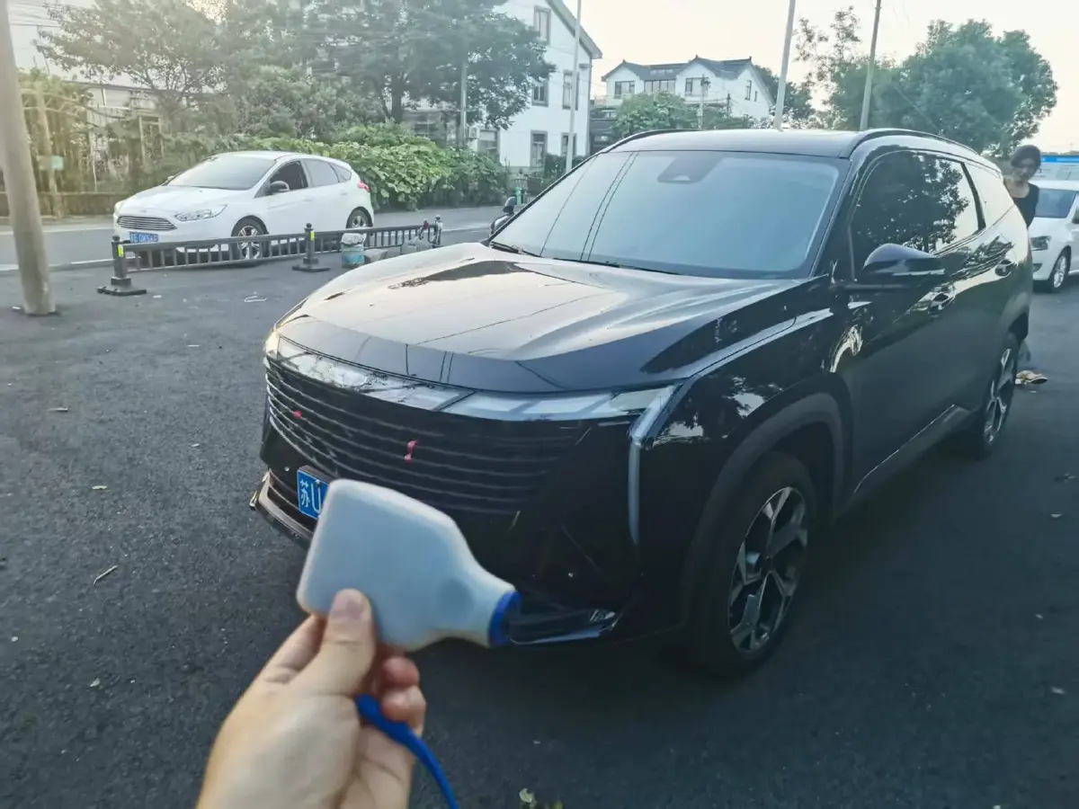 2023 Geely StarRay 1.5T 181HP L4 7DCT