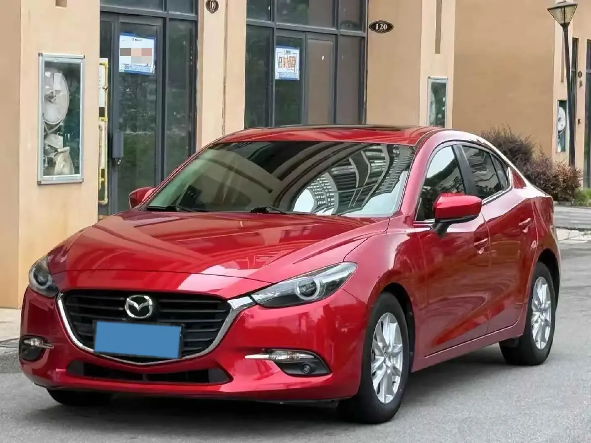 2017 Mazda 3 Axela 1.5L 117HP L4 6AT