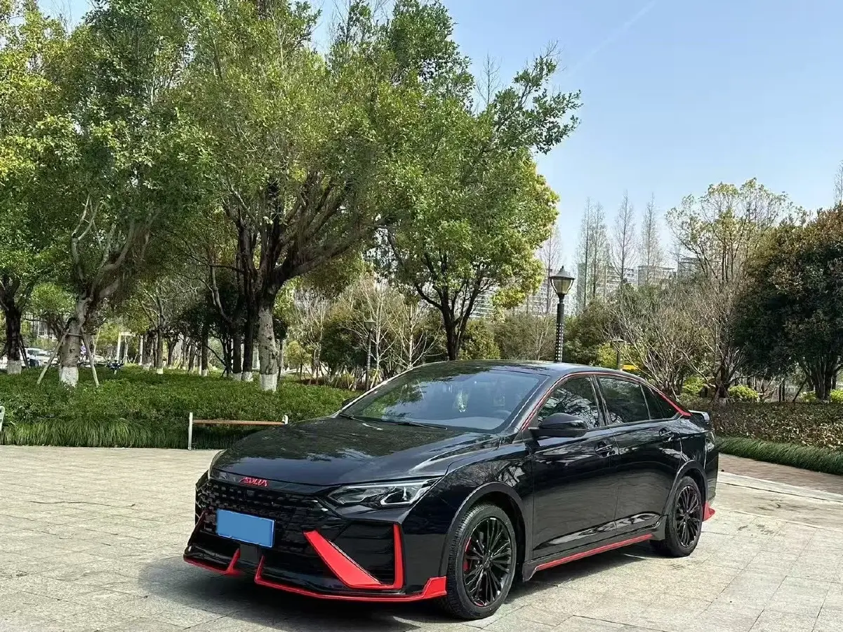 2021 DongFeng Aeolus YiXuan MAX 1.5T 190HP L4 7DCT