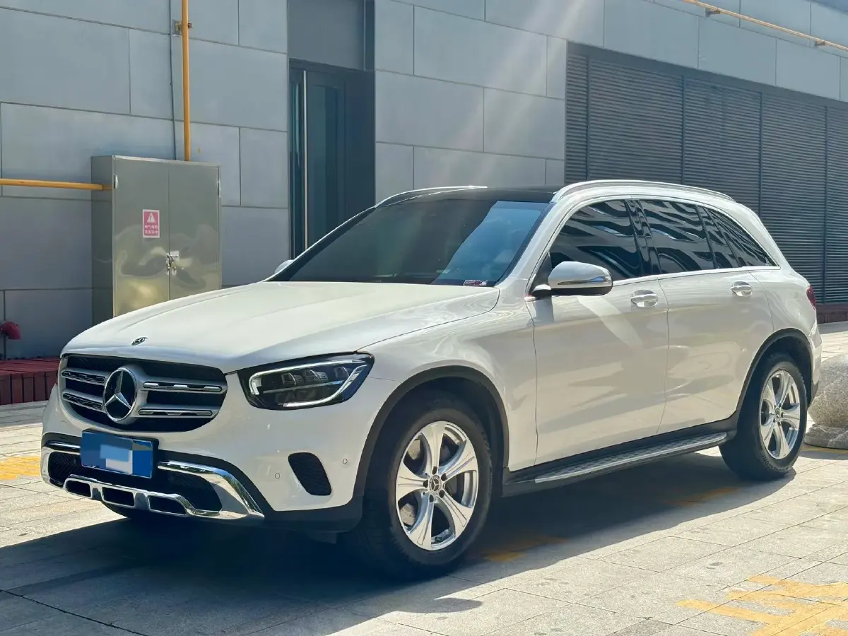 2020 Mercedes-Benz GLC Class 2.0T 197HP L4 9AT