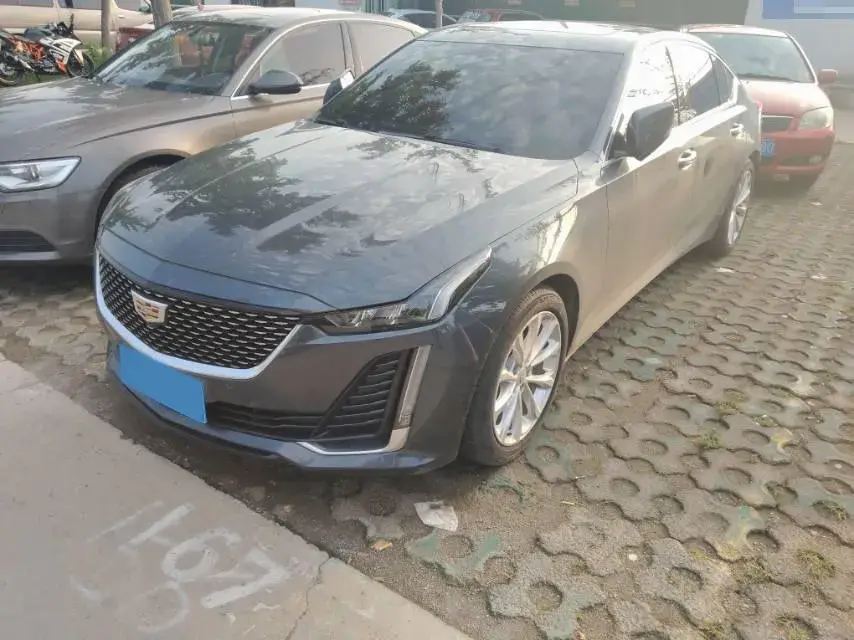 2021 Cadillac CT5 2.0T 237HP L4 10AT