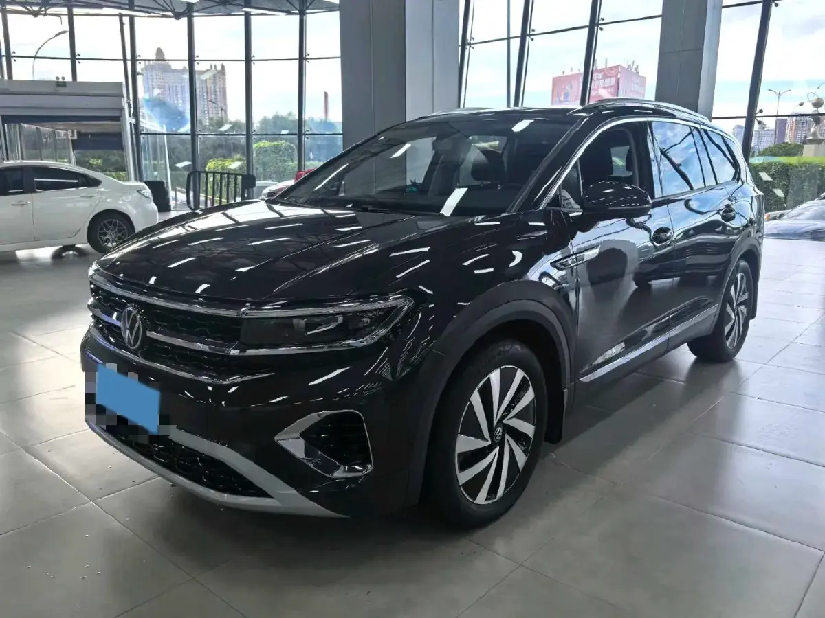 2022 Volkswagen Talagon 2.0T 220HP L4 7DCT