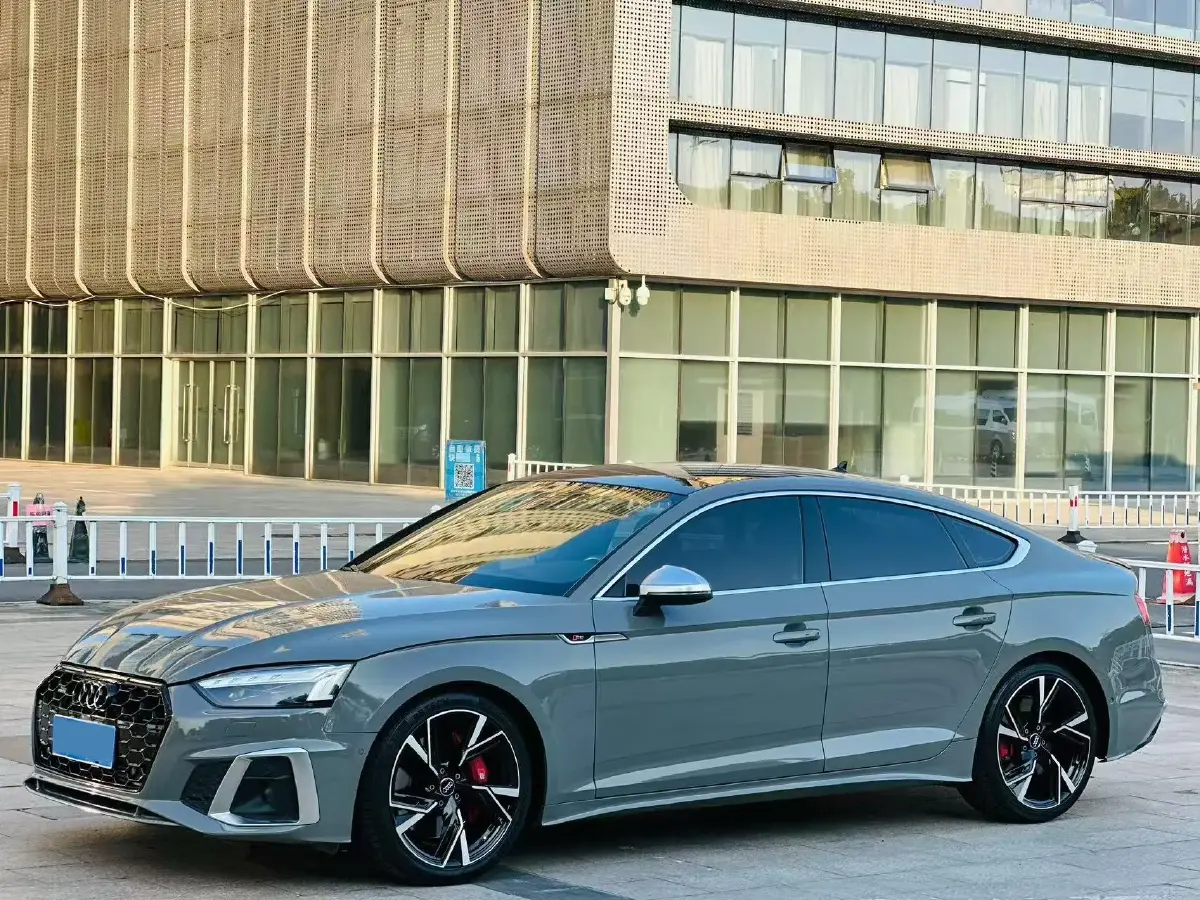 2020 Audi S5 3.0T 354HP V6 8AT