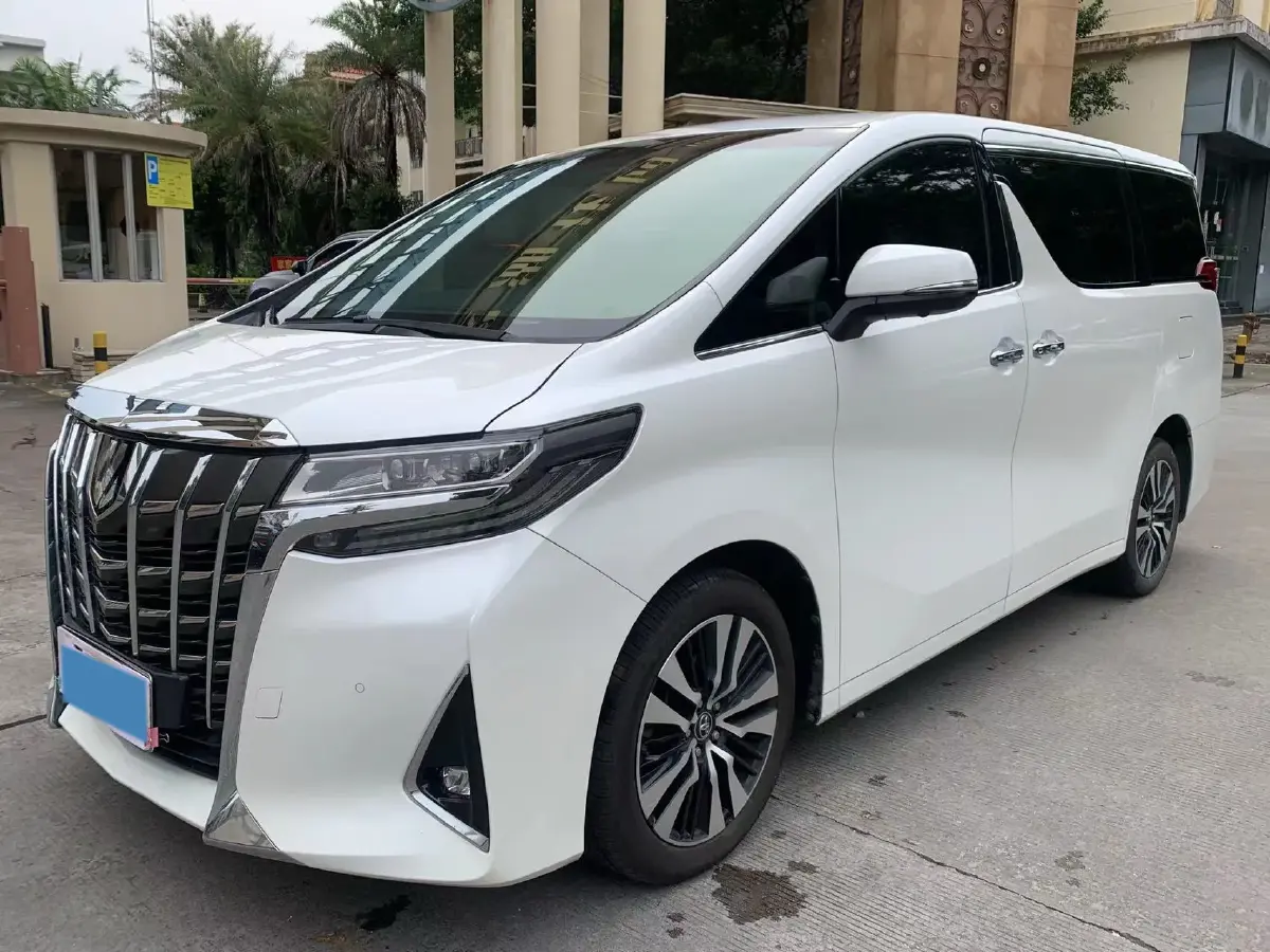 2018 Toyota Alphard 3.5L 301HP V6 8AT