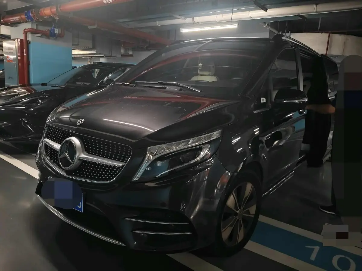 2020 Mercedes-Benz V Class 2.0T 211HP L4 9AT