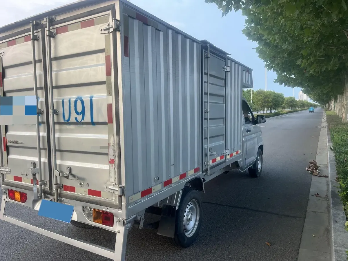 2020 WuLing RongGuang New Truck Special 1.8L 125HP L4 5MT,autocango,china used car exporter,china ev exporter,chinese used car exporter,chinese used ev exporter