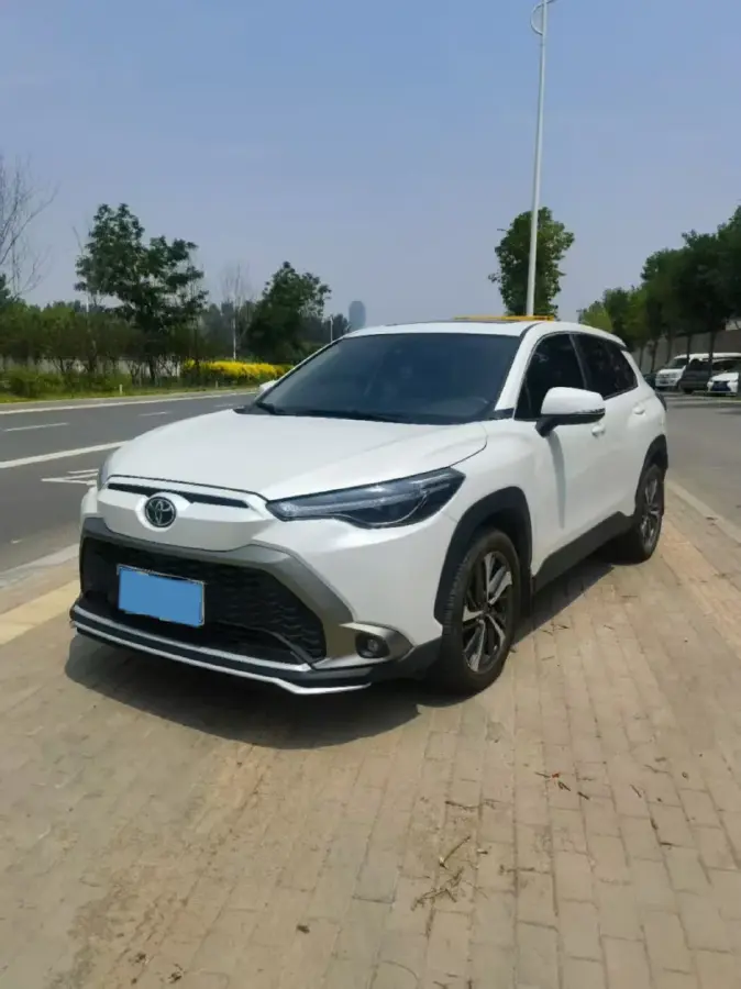2022 Toyota Frontlander 2.0L 171HP L4 CVT