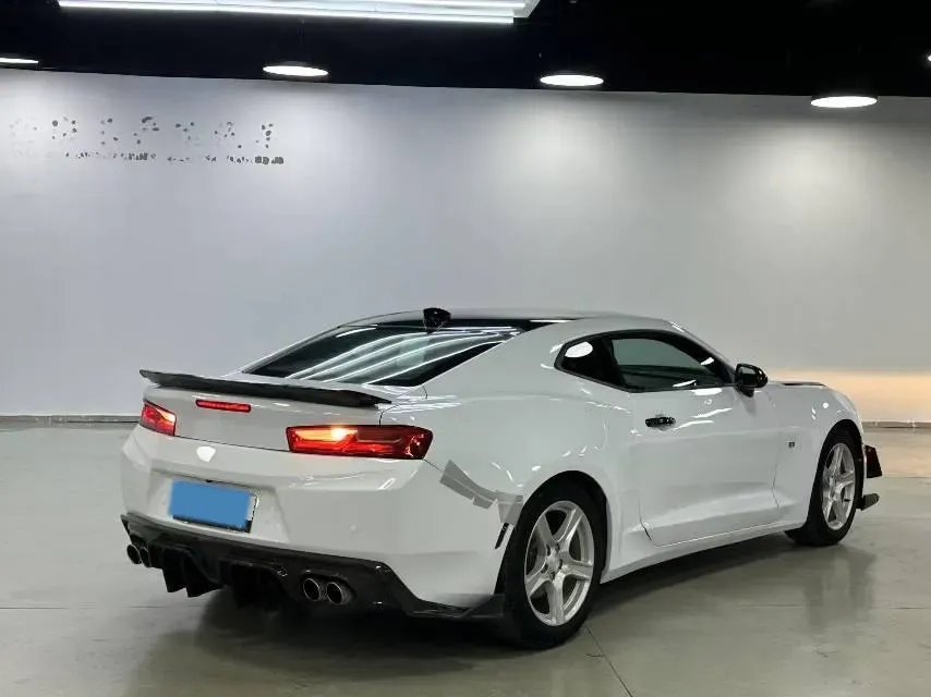 2016 Saleen Comaro 6.2L 450HP V8 6AT,autocango,china used car exporter,china ev exporter,chinese used car exporter,chinese used ev exporter