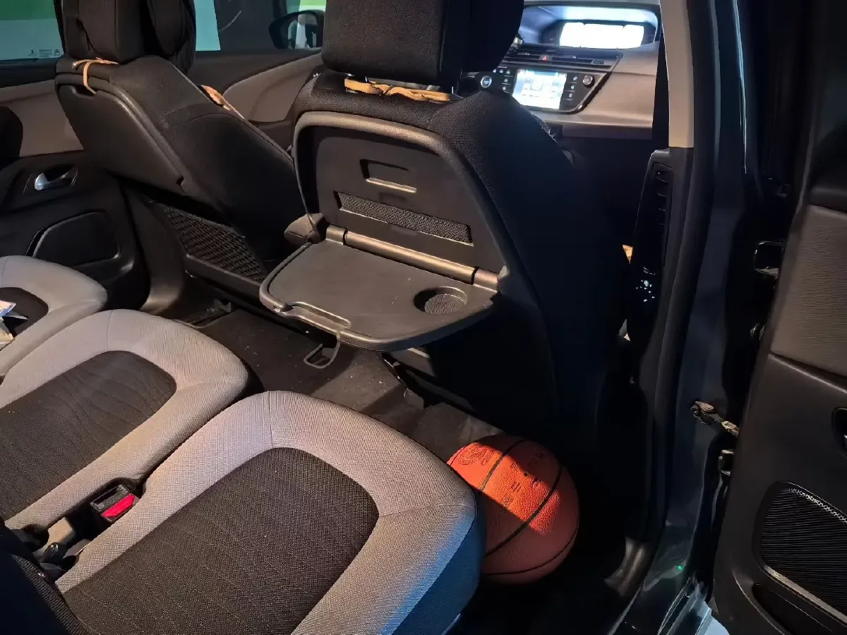 2015 Citroen C4 Picasso 1.6T 165HP L4 6AT,autocango,china used car exporter,china ev exporter,chinese used car exporter,chinese used ev exporter