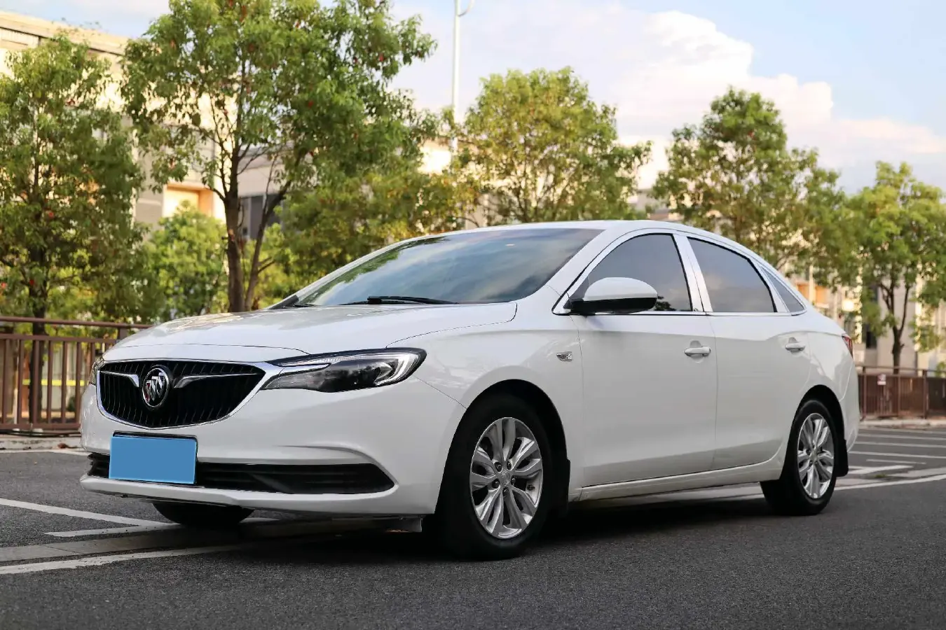 2020 Buick Regal 2.0T 237HP L4 9AT