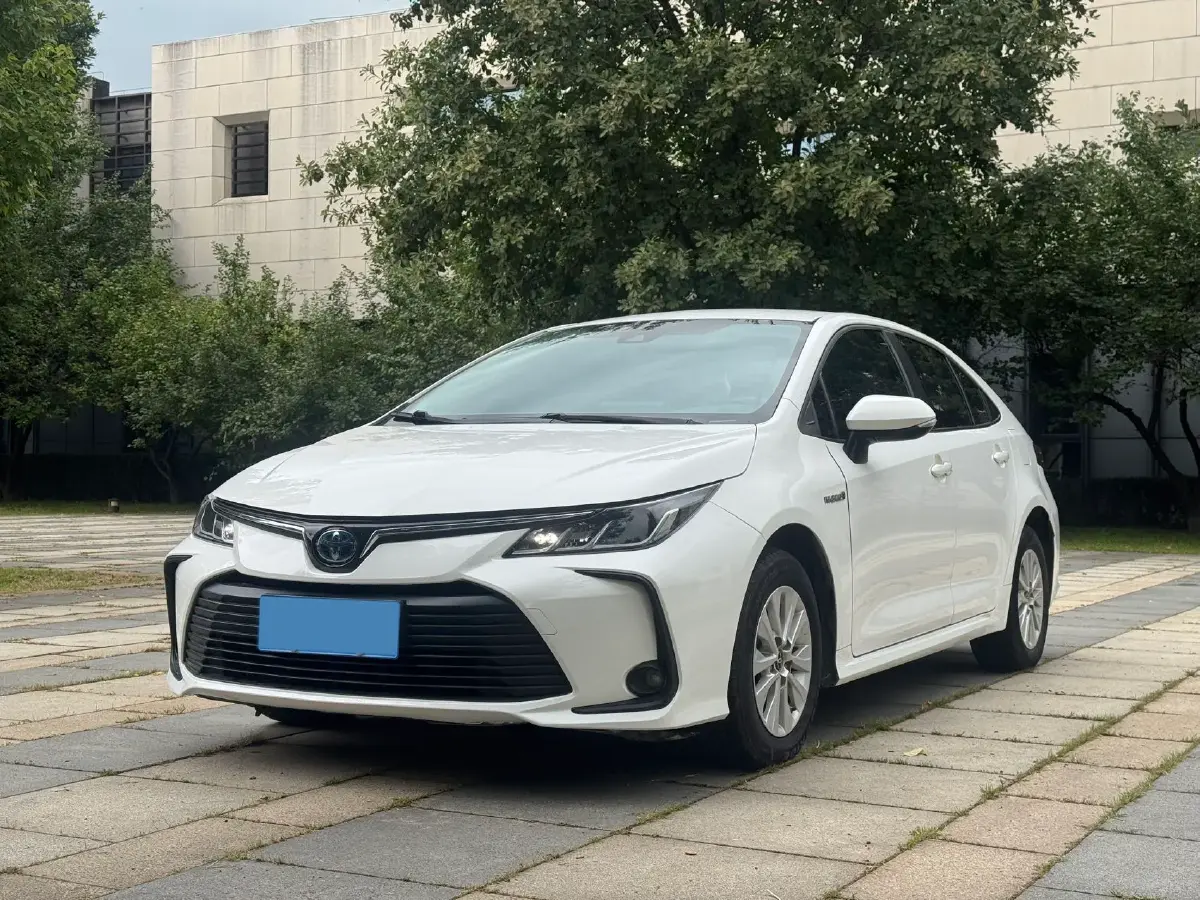 2019 Toyota Corolla 1.8L 98HP L4 E-CVT Hybrid