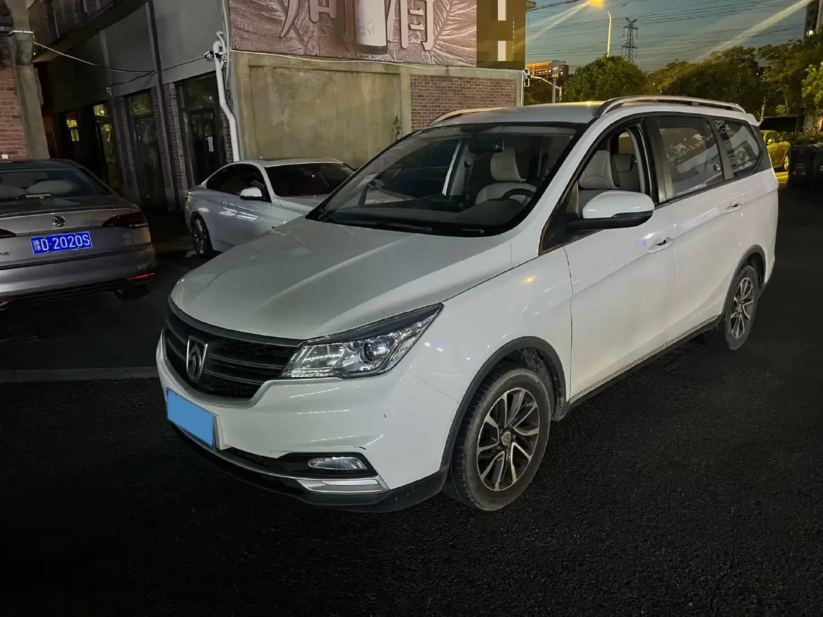 2021 BaoJun 730 1.5T 147HP L4 CVT